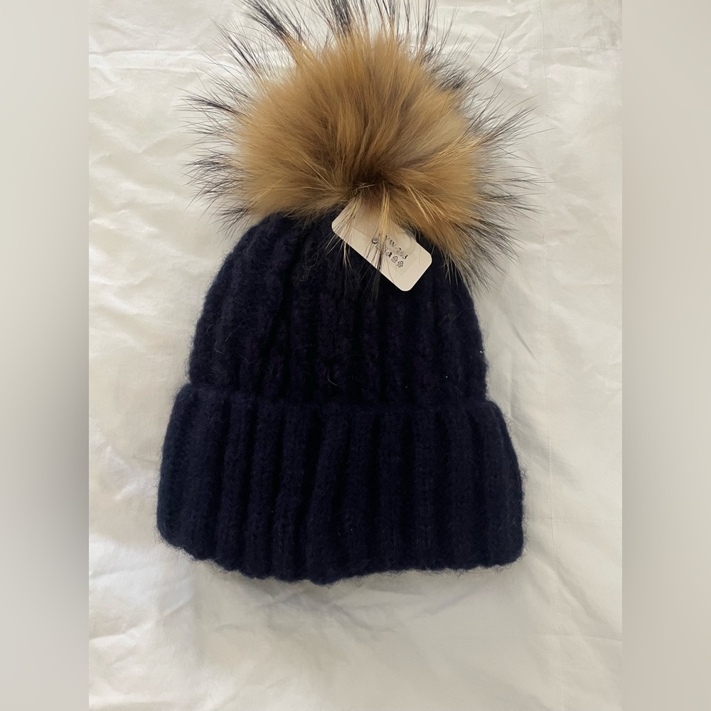 Cozy Navy Knit Beanie with Faux Fur Pom
